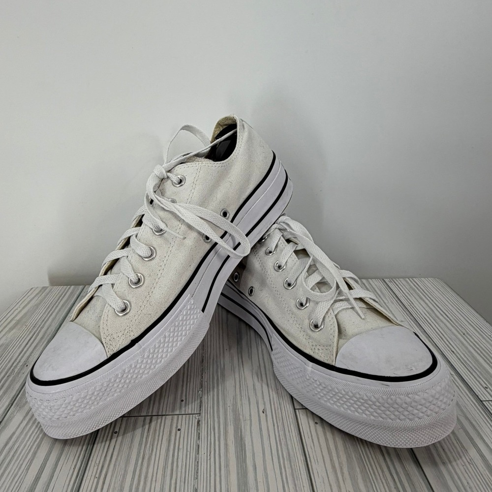 Converse Chuck Taylor All Star Lift White Platform Sneakers Women's Size 10 - Picture 3 of 12